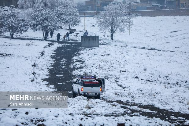 شدت بارش برف در مشهد