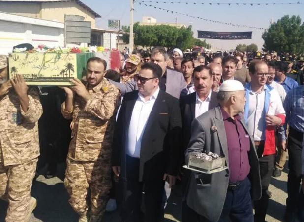 تشییع پیکر مطهر شهید گمنام در شهر بندر ریگ