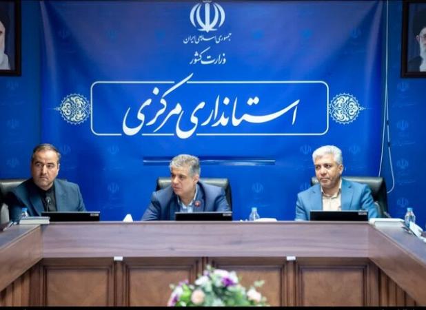 ۱۲۷ مگاوات انرژی خورشیدی وارد شبکه برق استان مرکزی شد