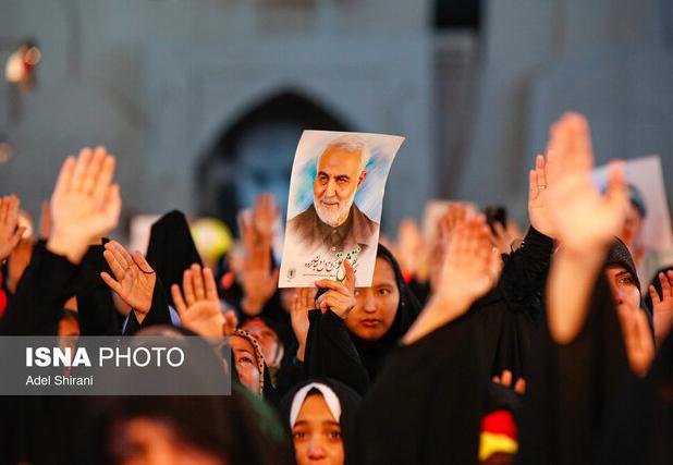 روحیه مردمی، محبوبیت سردار سلیمانی را به همراه داشت