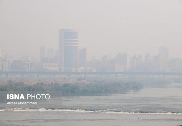 تنفس هوای آلوده در ۱۴ شهر خوزستان/ وضعیت «قرمز» در ۷ شهر