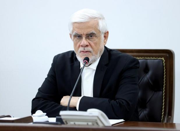 عارف: انتقال آب دریا انتخاب نیست، بلکه الزامی برای کشور است