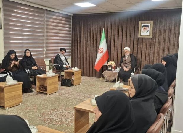 حجت‌الاسلام پورذهبی: زنان محور انسجام خانواده و پیشرفت جامعه هستند