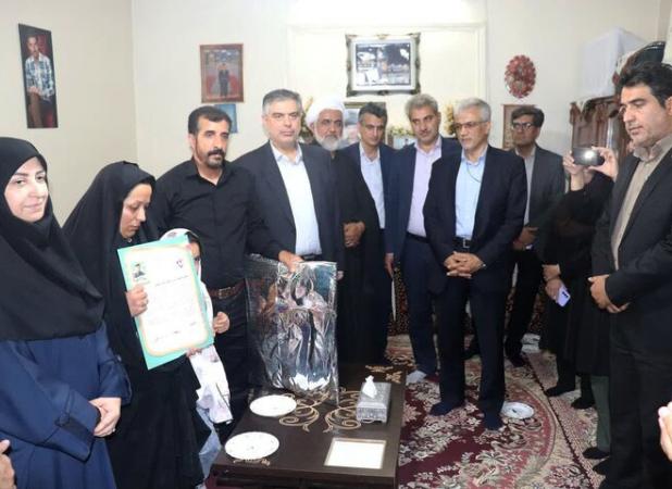 رشادت فرزندان ملت در دفاع از تمامیت ارضی ایران اسلامی ستودنی است