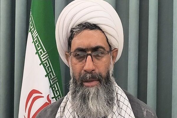 نماز جمعه؛ سنگر فرهنگی، حلقه اتصال مردم و حاکمیت اسلامی