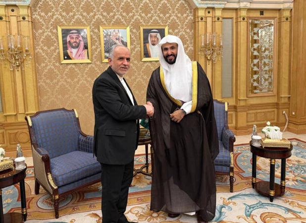 دیدار وزیر دادگستری با رئیس شورای عالی قضایی عربستان