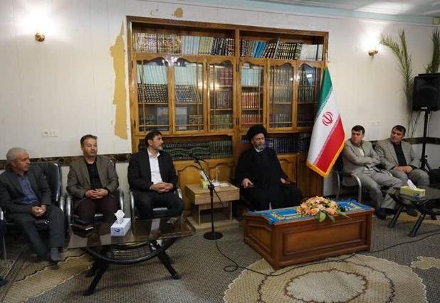 امام جمعه اردبیل: فضای سبز نیازمند صیانت ویژه در برابر توسعه‌های بی‌رویه است