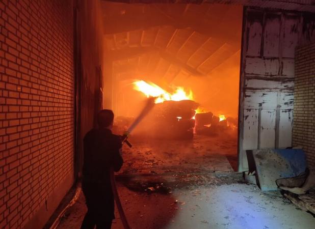 فوت یک کارگر در پی آتش‌سوزی در کارگاه مبل سازی در پاسگاه نعمت آباد