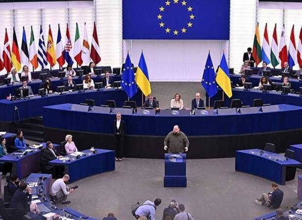 انتقاد بروکسل از روند کند اصلاحات در اوکراین برای عضویت در اتحادیه اروپا