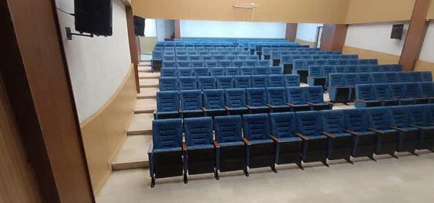 تعمیر و تجهیز فرهنگسرای فارسان در حال انجام است