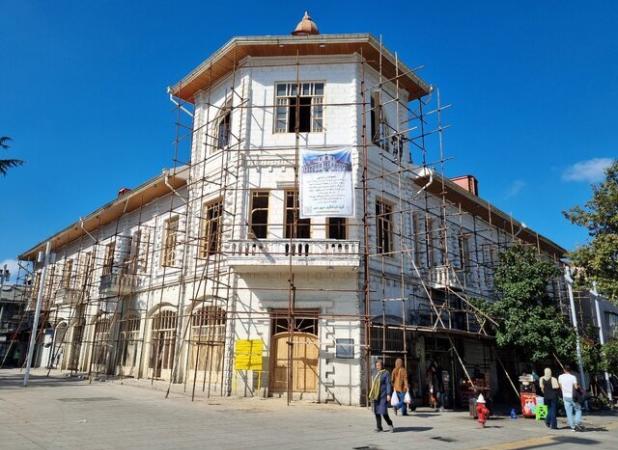 فرماندار رشت: حمایت از سرمایه‌گذاران حوزه گردشگری موجب رونق اقتصادی می‌شود