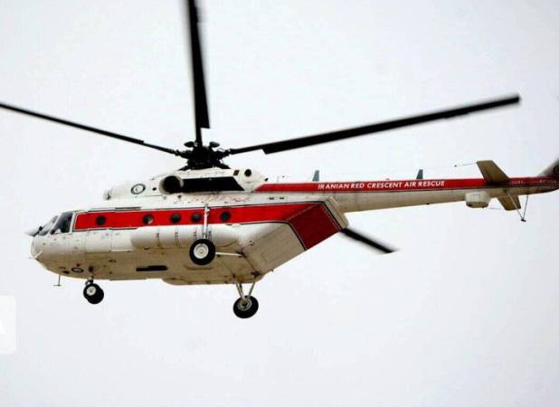 استقرار بالگرد امدادی هلال‌احمر در مسجد مقدس جمکران