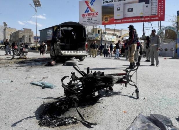 انفجار بمب در پاکستان با ۲۲ کشته و زخمی