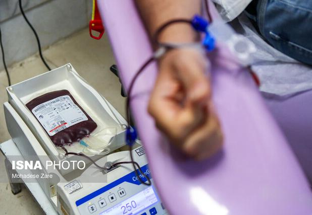 آغاز پویش «اهدای خون دانشجو» در کرمان/ نیاز به همه گروه‌های خونی