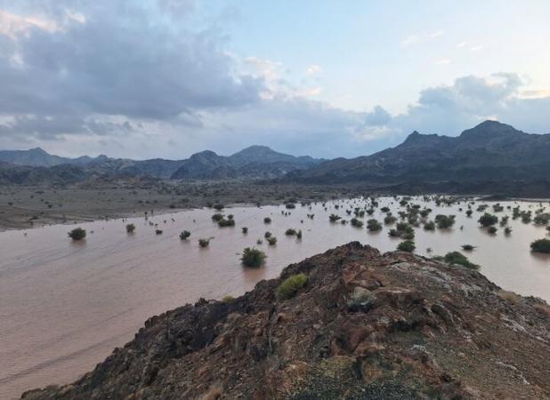 آبگیری صد درصدی سد خاکی آبدبه شهرستان پارسیان