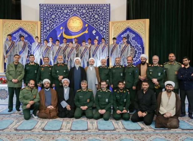 دومین همایش سراسری نماز نیروی زمینی سپاه برگزار شد