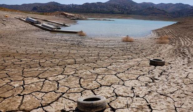 اجرای شفاف سند سازگاری راهکاری برای خروج از بحران بی‌آبی خراسان رضوی است