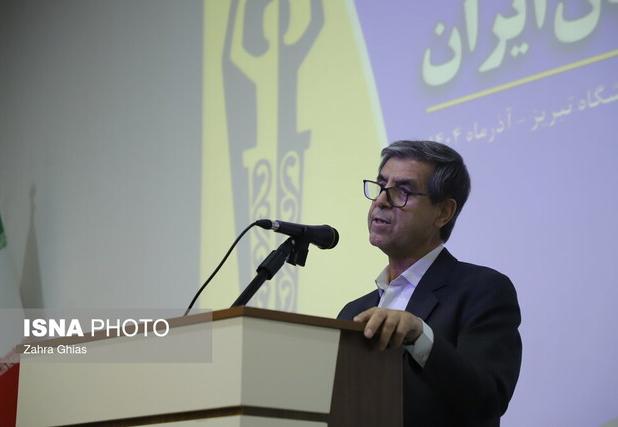 جامعه امروز بیش از هر زمان دیگری به مهارت گفت‌وگو و شنیدن دیدگاه‌های مخالف نیاز دارد