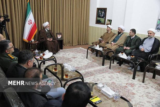 اشجری: مردم رشت در ۸ دی ۸۸ حماسه‌ای ماندگار خلق کردند