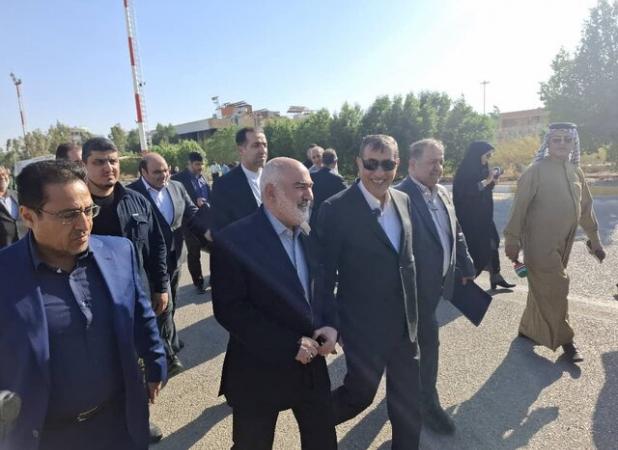 بازدید معاون اجرایی رئیس‌جمهور از مسیر راه‌آهن خرمشهر ـ بصره