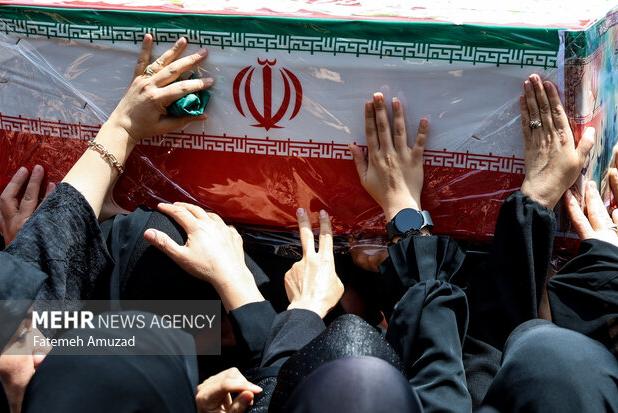 تشییع شهدای اقتدار ایران؛ وداع با شهیدان در روز ششم محرم