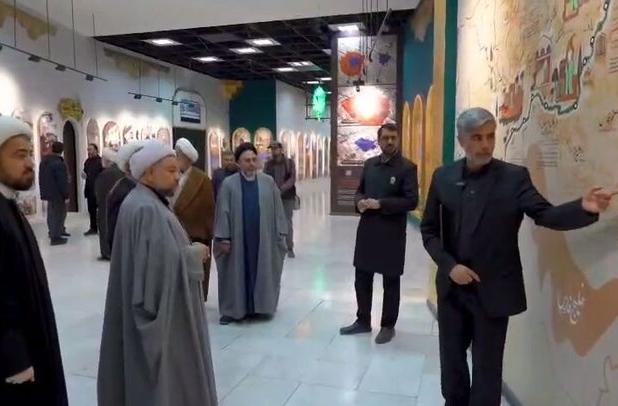 رواق خدمت میزبان جمعی از فضلای حوزه علمیه و روحانیون حرم رضوی