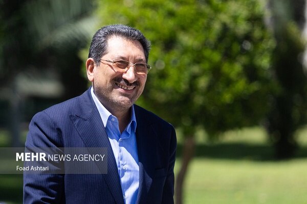وزیر صمت وارد خوزستان شد