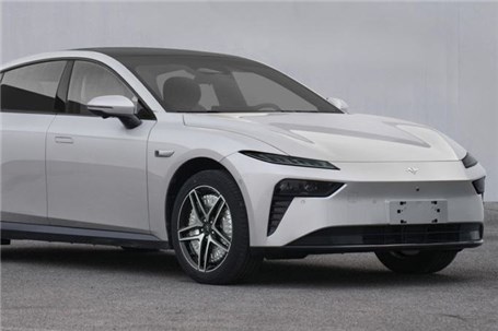 سدان برقی دانگ‌فنگ با اسم جیمز باندی رونمایی شد