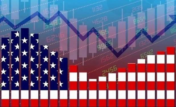 خطر در بیخ گوش اقتصاد آمریکا/ رتبه اعتباری آمریکا نزول می کند