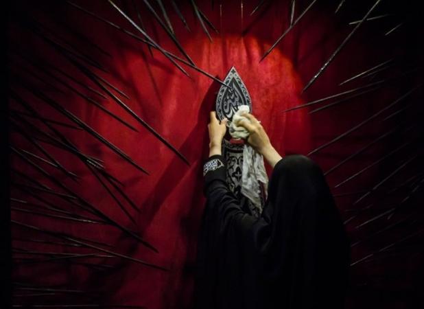 سفری به دل هیئت هنر؛ همه فریاد می‌زنند "ایران حسین تا ابد پیروز است"