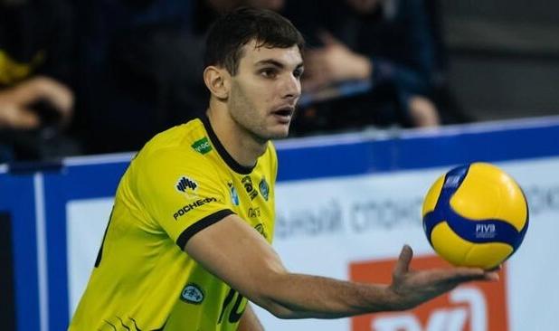 روایت والیبالیست روس از حادثه صابر/ دوربین‌ها خاموش بود و کمک‌رسانی ۲۰ دقیقه طول کشید