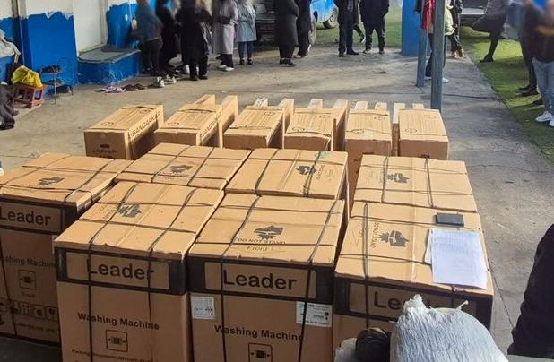 توزیع ۳۱ دستگاه لوازم ضروری منزل بین مددجویان کمیته امداد در آستارا