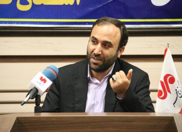 پویش «مشق مهربانی» در کرمانشاه؛ اهدا نوشت‌افزار به دانش‌آموزان نیازمند