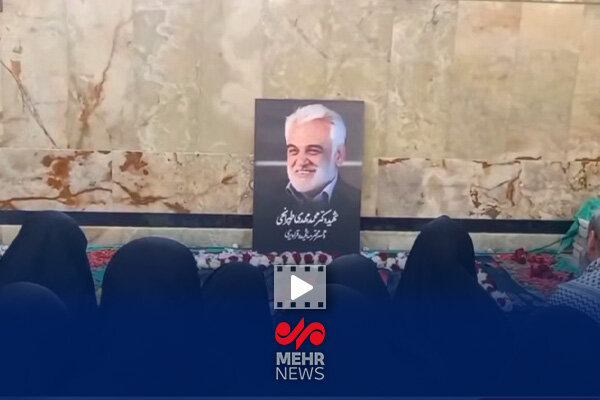 گزارش خبرنگار مهر از محل تدفین شهید طهرانچی و همسرشان