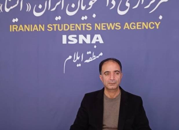 استفاده از سم و آفت‌کش در کنترل آفات و بیماری‌های کشاورزی، آخرین روش باید باشد