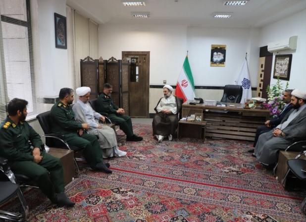 حجت ما در شرایط پیچیده و فضای غبارآلود «مقام معظم رهبری» است