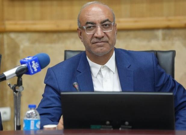 استاندار کرمانشاه با تاکید بر شفافیت مالی در شهرداری: مردم باید بدانند پولشان کجا هزینه می‌شود