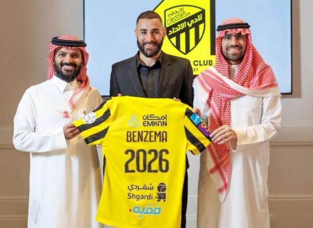 جزئیاتی از قرارداد بنزما با الاتحاد/ دستمزد ۵۵ میلیون دلاری کریم