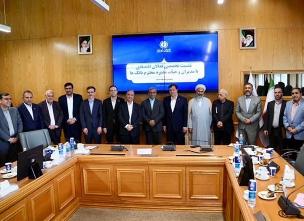 حمایت همه‌جانبه شبکه بانکی از صنایع خراسان رضوی