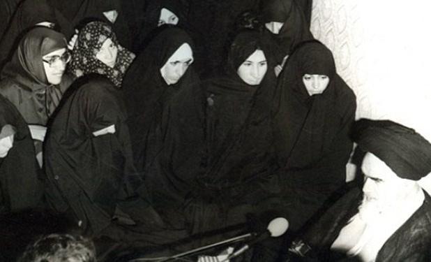 امام(ره) خطاب به بانوان؛ ایران تنها به دست مردان درست نمی‌شود