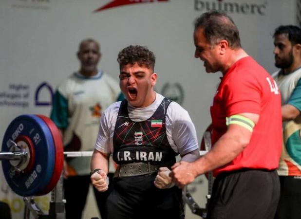 تنها یک مدال کشوری داشتم که به اردوی تیم ملی دعوت شدم