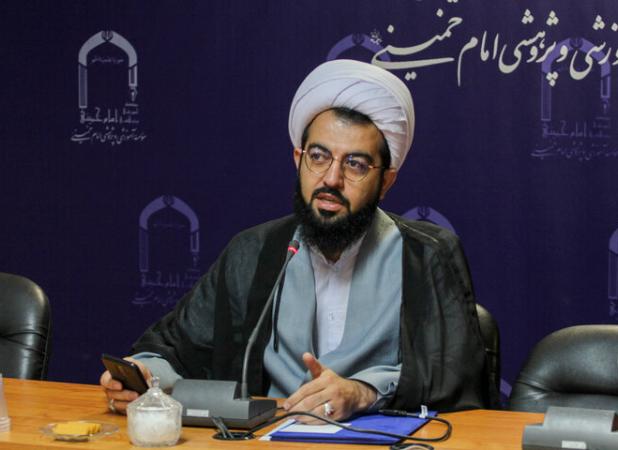 فقه و اصول مقدمه لازم اسلامی‌سازی علوم انسانی است