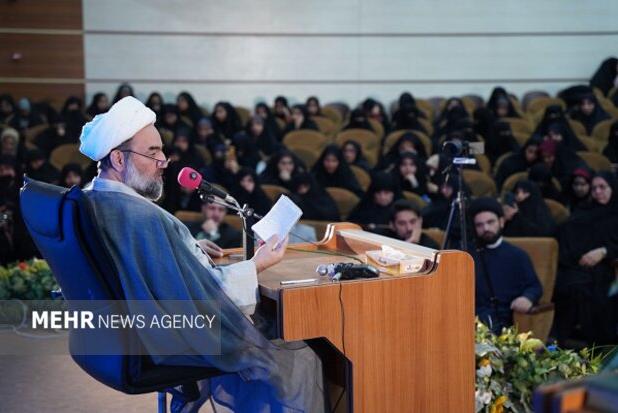 آیت الله محامی: حوزه و دانشگاه دو بال پرواز برای پیشرفت تمدنی کشور اند