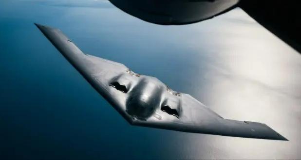 روش جدید و به‌صرفه برای تعمیر بمب‌افکن‌های B-۲