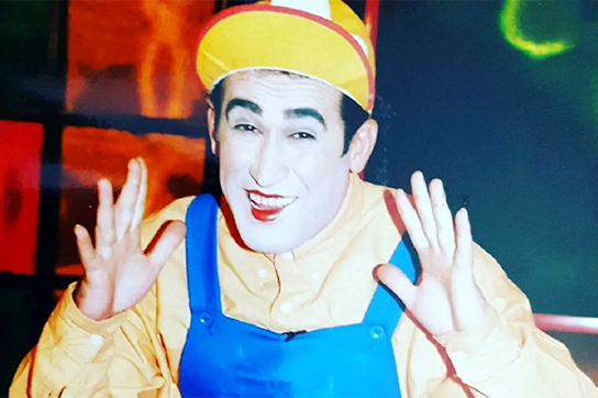 حسنیِ محبوب بچه‌های دهه ۷۰ در ۵۲سالگی