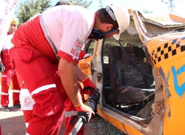 سانحه تصادف در اتوبان ساوه به تهران ۱۰ مصدوم برجا گذاشت