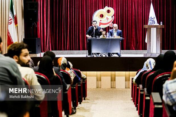 هفتادمین محفل طنز «قمپز» برگزار می‌شود