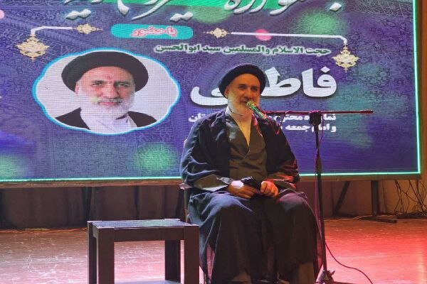 شهید رئیسی مصداق ایستادگی در برابر ابرقدرت‌ها بود