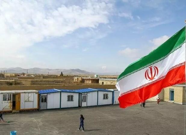 ۱۳ مدرسه کانکسی تا مهرماه در ازنا جمع‌آوری می‌شوند