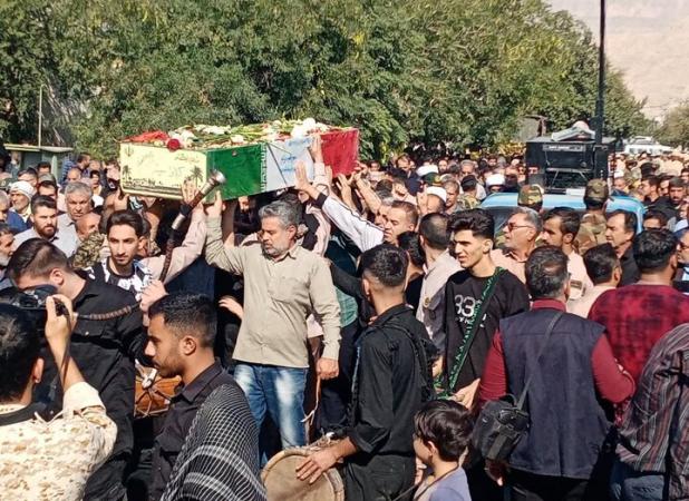 برگزاری آیین استقبال از شهید گمنام در کازرون